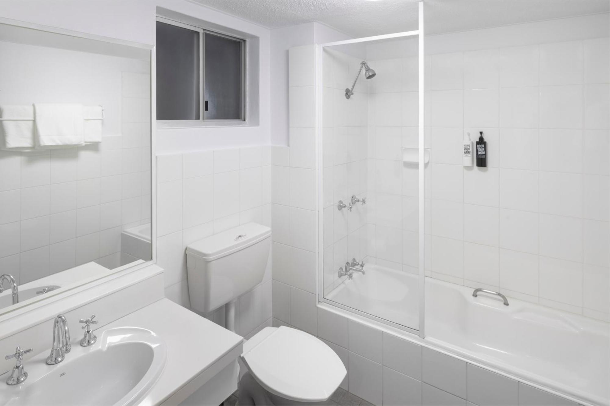 Ibis Styles Orange Hotell Eksteriør bilde