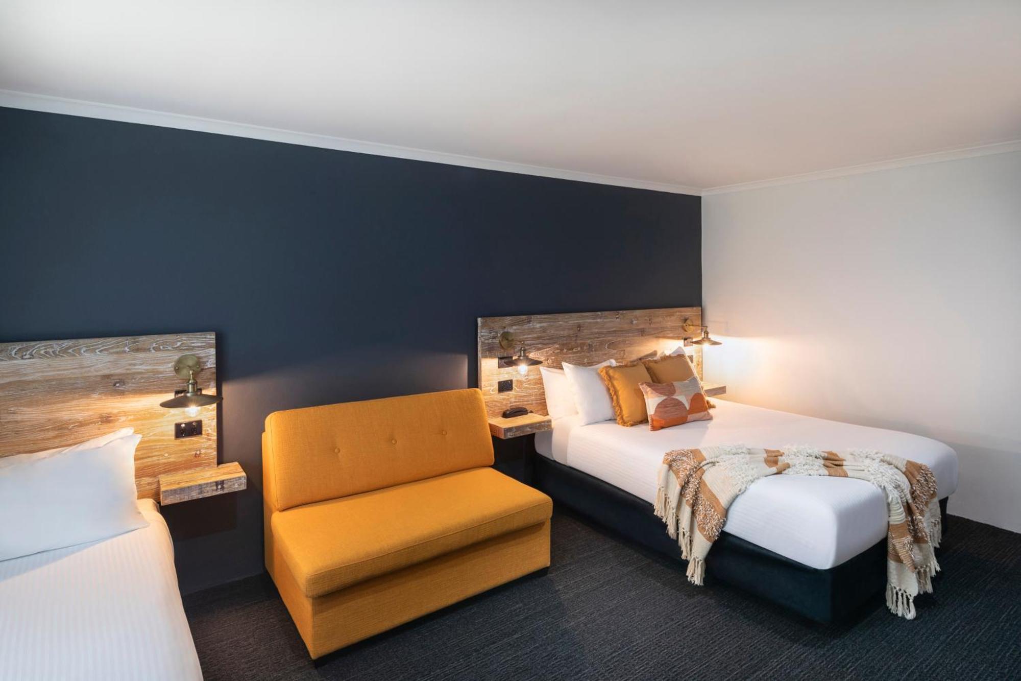 Ibis Styles Orange Hotell Eksteriør bilde